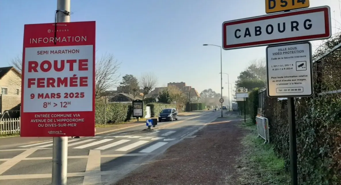 Vue aérienne de Cabourg pendant le semi-marathon