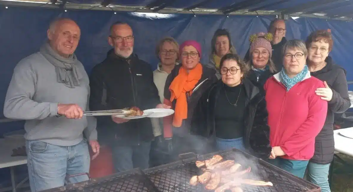 Vide-greniers, festival et collations à La Haye